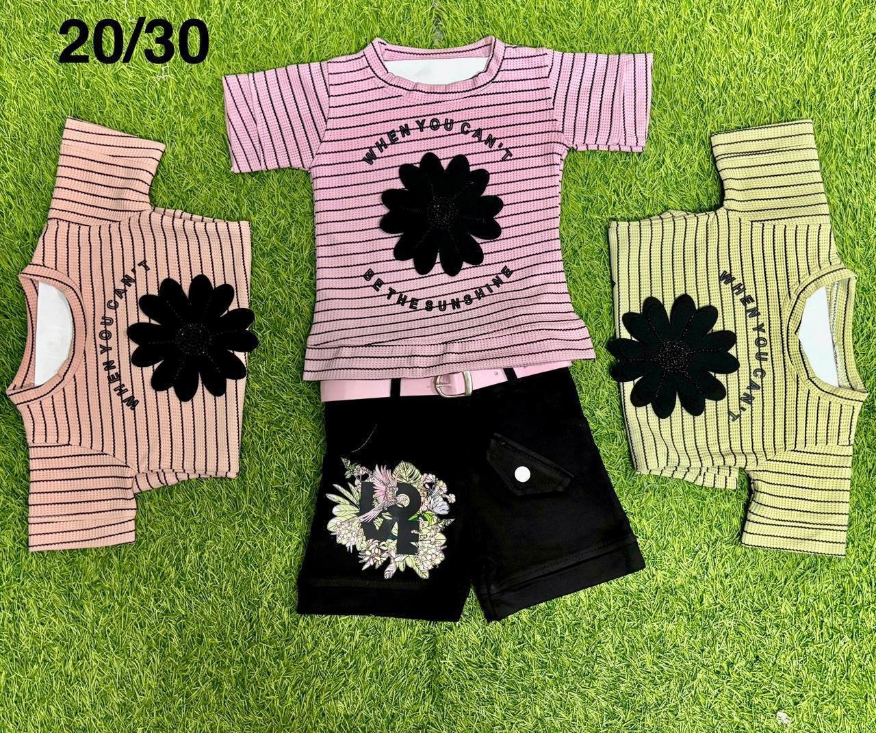 Hot pant Top 20x30