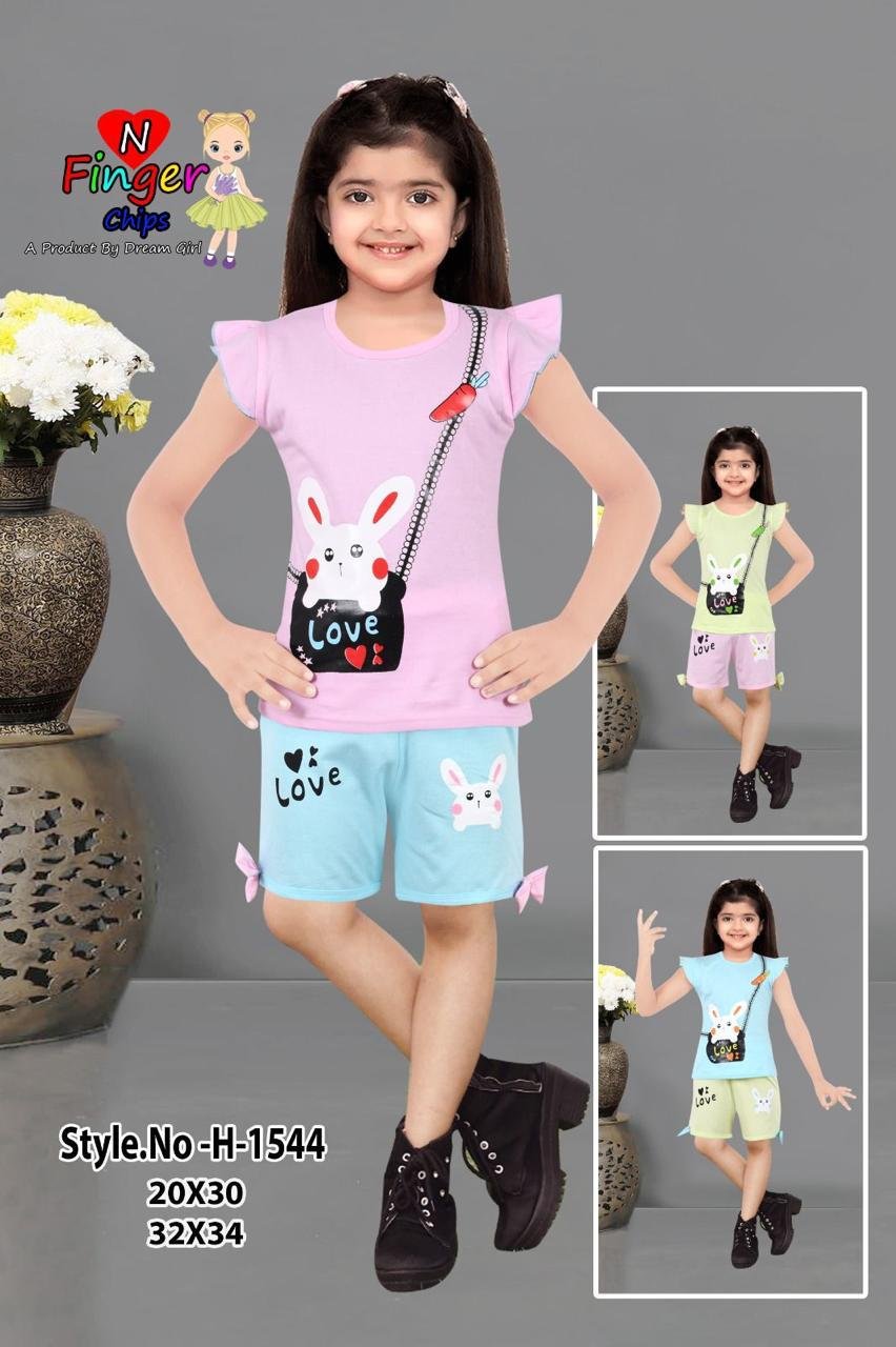 Hot pant Top 20x30